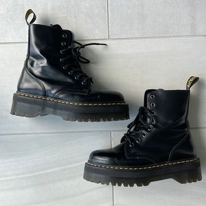 Black platform dr martens